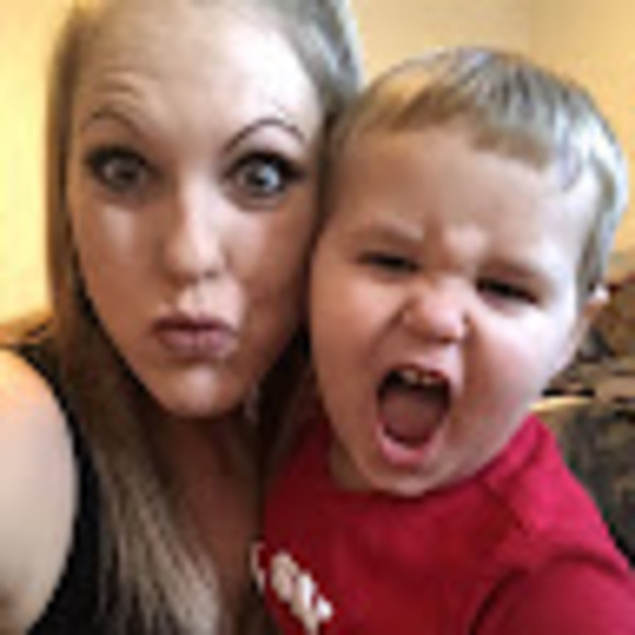 Meet your Posher, Jamie-lea - Picture 1 of 1